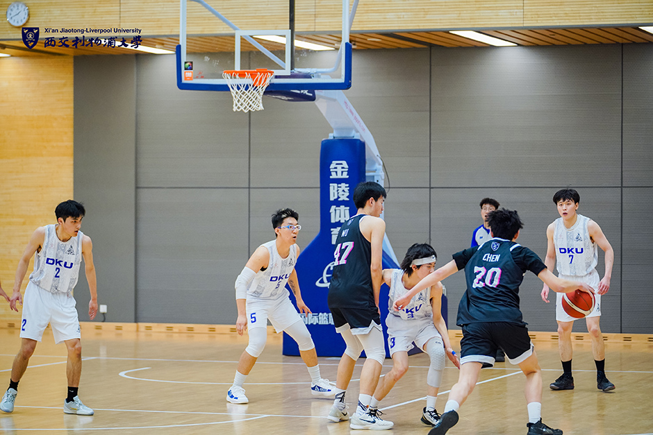 泪洒赛场！阿尔巴完美告别 迈阿密国际首夺MLS杯